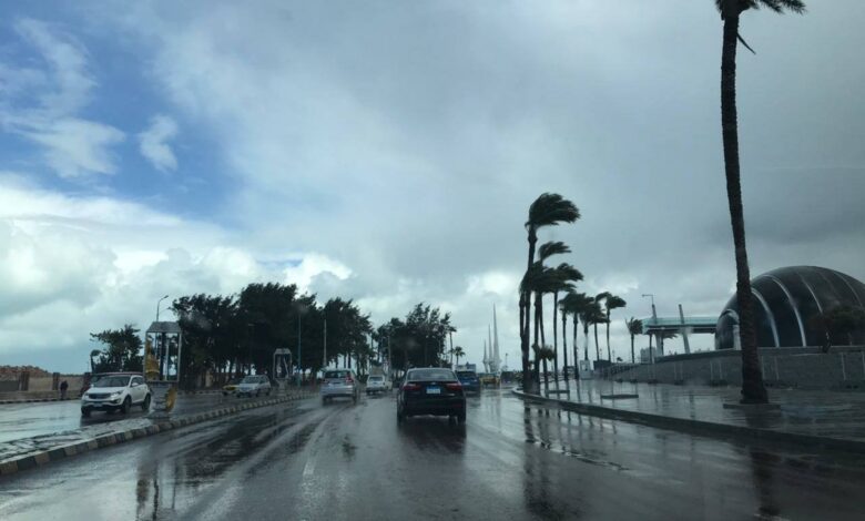 الأرصاد الجوية لـ«الشروق»: انخفاض ملحوظ فى درجات الحرارة اليوم بنحو 6 إلى 7 درجات مقارنة بالأيام الماضية