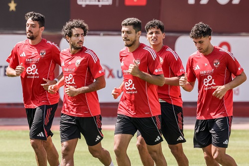 الأهلي يختتم استعداداته اليوم لمواجهة سموحة بالدوري