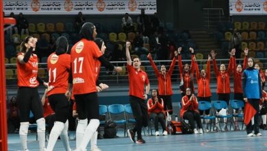 الأهلي يفوز على الزمالك ويتوّج بكأس السوبر لآنسات الكرة الطائرة