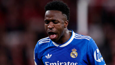 بنفيكا يساند لاعبه بريستياني بعد مزاعم عن توجيه إساءة عنصرية لفينيسيوس