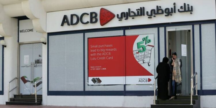 «بنك أبوظبي التجاري – مصر» يطلق خدمة «Apple Pay» لتعزيز المدفوعات الرقمية