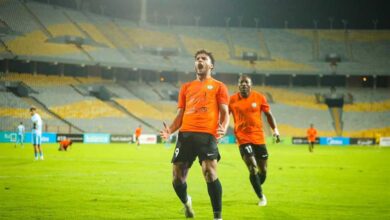 ريان وفيصل يقودان هجوم البنك الأهلي أمام فاركو في الدوري