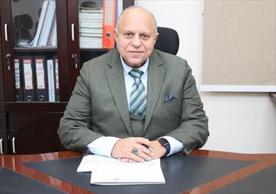 وزير الاتصالات الأسبق: دقيقة المحمول في مصر من الأرخص عالميا.. وباقات الإنترنت تتبخر في الأفلام