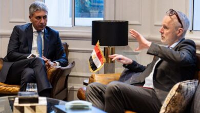 وزير السياحة يلتقى فى لندن إحدى أكبر المنصات الإلكترونية العالمية المتخصصة في السفر والسياحة