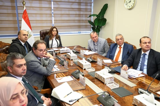 وزيرة التنمية المحلية والبيئة: تبسيط الإجراءات وتحسين كفاءة المتابعة خلال المرحلة المقبلة