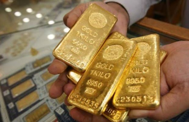 إمبابي: الطلب على شراء الذهب مازال بطيئا مع انتظار المواطنين مزيدا من تراجع الأسعار