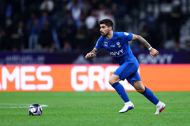 الهلال يعلن تعافي نيفيز ويستعد لمواجهة الفتح بالدوري السعودي