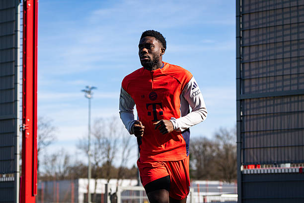 بايرن ميونخ يعرض ديفيز للبيع.. واهتمام إنجليزي يتصدر المشهد