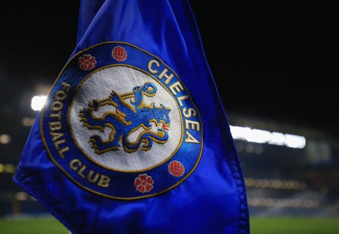 تغريم تشيلسي 14 مليون دولار وإيقاف قيده لمدة عام