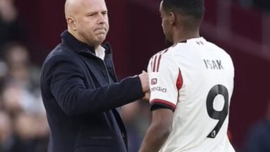 سلوت: متحمس لعودة إيزاك وإدارة ليفربول تقدم لي الدعم الكامل