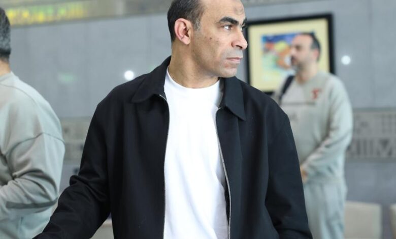 عبد الحفيظ يطمئن على الترتيبات الإدارية بعد وصول الأهلي إلى تونس