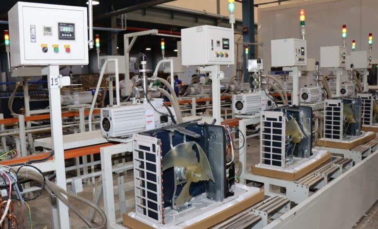 قرار بتقليص المدة الزمنية اللازمة للسماح بتأجير المصانع بالمناطق الصناعية