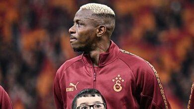 لافتة جماهير جالطة سراي تبكي أوسيمين