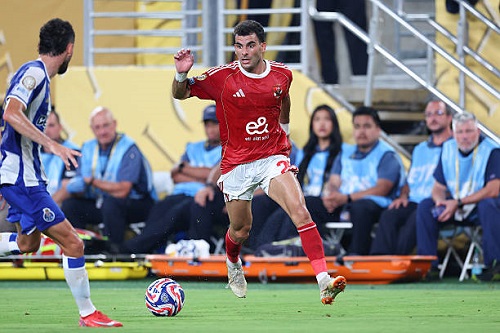 هشام نصر: زيزو كسب الأموال.. لكنه لن يصبح أسطورة في الزمالك