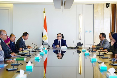 وزير التخطيط يبحث التعاون مع رئيس مركز المعلومات ودعم اتخاذ القرار