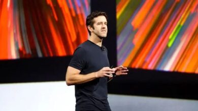 آبل تعتزم تعيين جون تيرنوس رئيسا تنفيذيا جديدا خلفا لتيم كوك