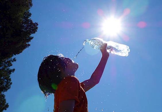 أسوأ أمراض الحر.. نصائح طبية لتجنب الإجهاد الحراري