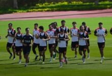 الزمالك يخوض مرانه الأساسي على ستاد نيلسون مانديلا استعدادًا لبلوزداد