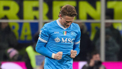 رئيس نابولي: سكوت مكتوميناي يمتلك كاريزما الممثلين