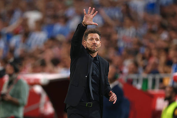 سيميوني يبرز كمرشح أول لتدريب تشيلسي بعد فشل تجربة ليام روسينور