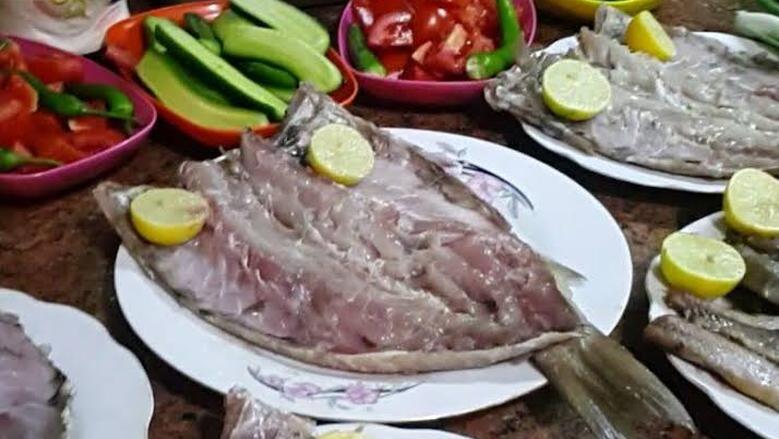 من بينها تجنب منتجات الألبان.. إرشادات هامة لتجنب المضاعفات الصحية بعد تناول الأسماك المملحة