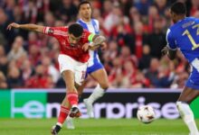 نوتنجهام يتأهل لنصف نهائي الدوري الأوروبي بالفوز على بورتو