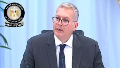 وزير البترول: استكشافات إيني وشل ستغطي 800 مليون قدم مكعب من الغاز يوميا