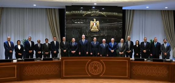 وزير البترول يشهد توقيع عقد توريد خام الفوسفات للمجمع الصناعي الجديد بالمنطقة الاقتصادية لقناة السويس