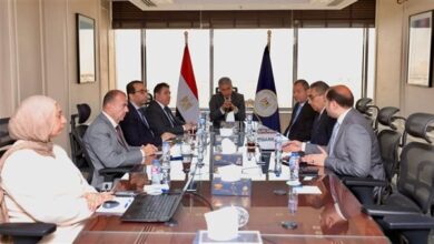 وزير السياحة يتابع مستجدات إطلاق منظومة مدفوعات الشركات CPS وتطوير منصة رحلة