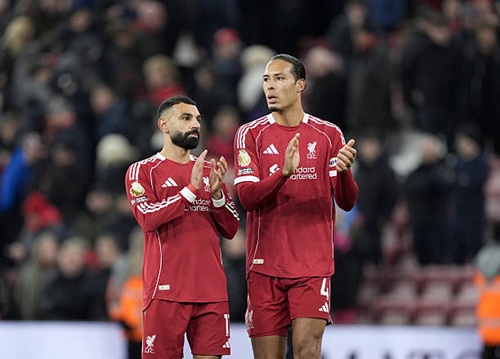 فان دايك: تعويض محمد صلاح في ليفربول «صعب»