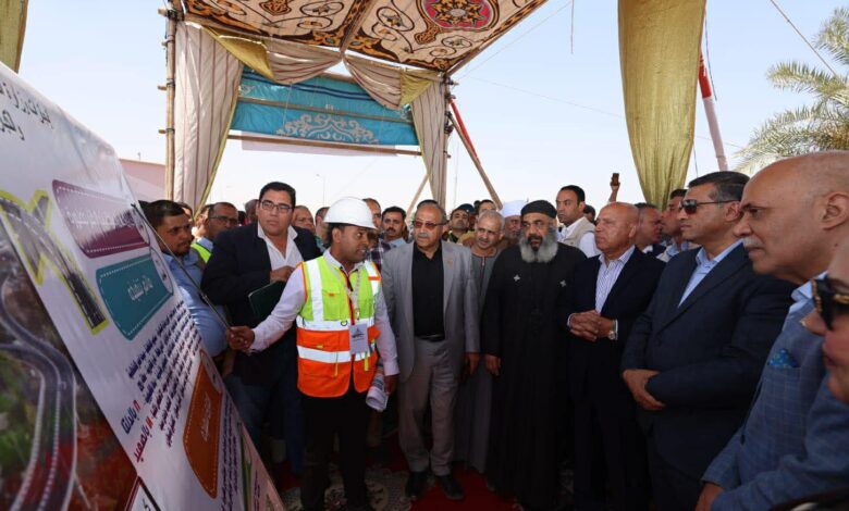 وزير النقل يشهد التشغيل التجريبي لكوبري أعلى مزلقان أبو شوشة بقنا